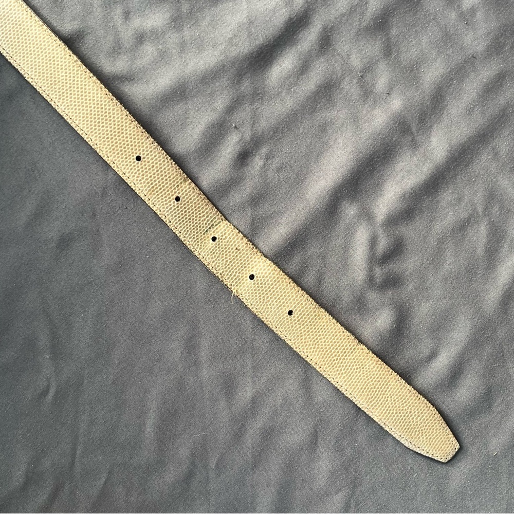 Vintage 80s Jeff Deegan Designs Tan & Cream Lizard Women’s S brass buckle belt - Picture 6 of 9